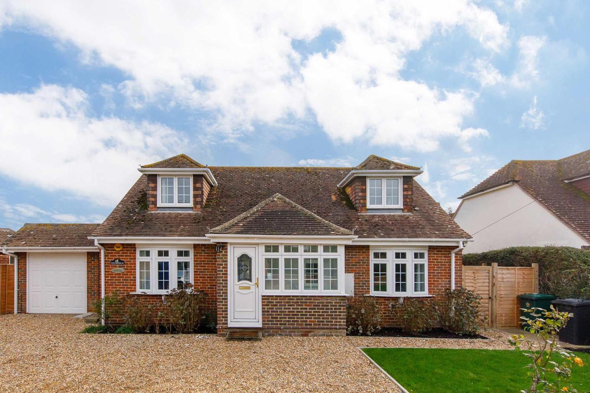 Spacious Home For 8 In Witterings - Walk To Beach East Wittering Exteriér fotografie